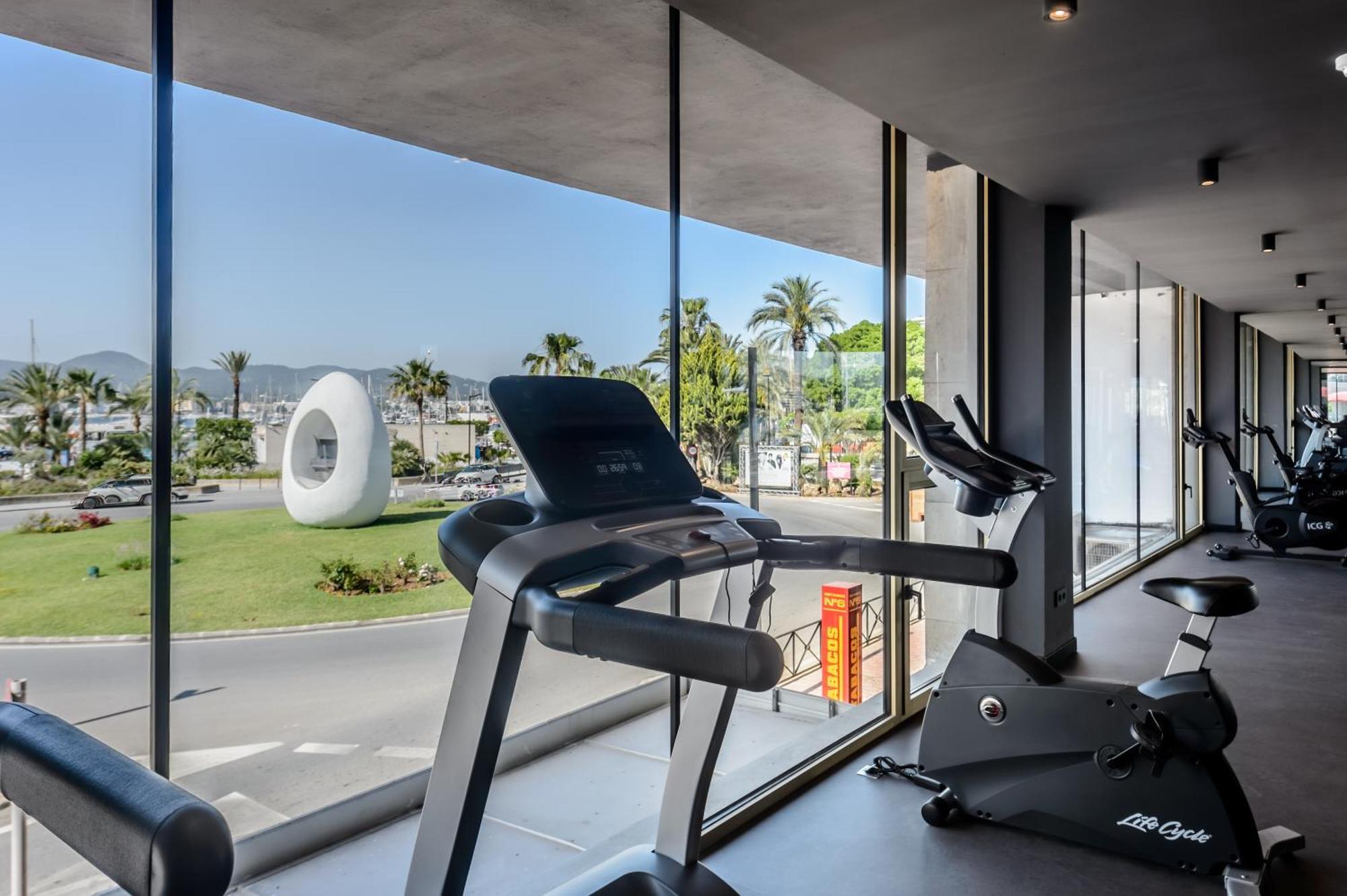 Hotel Vibra District - Adults Only Sant Antoni de Portmany Esterno foto