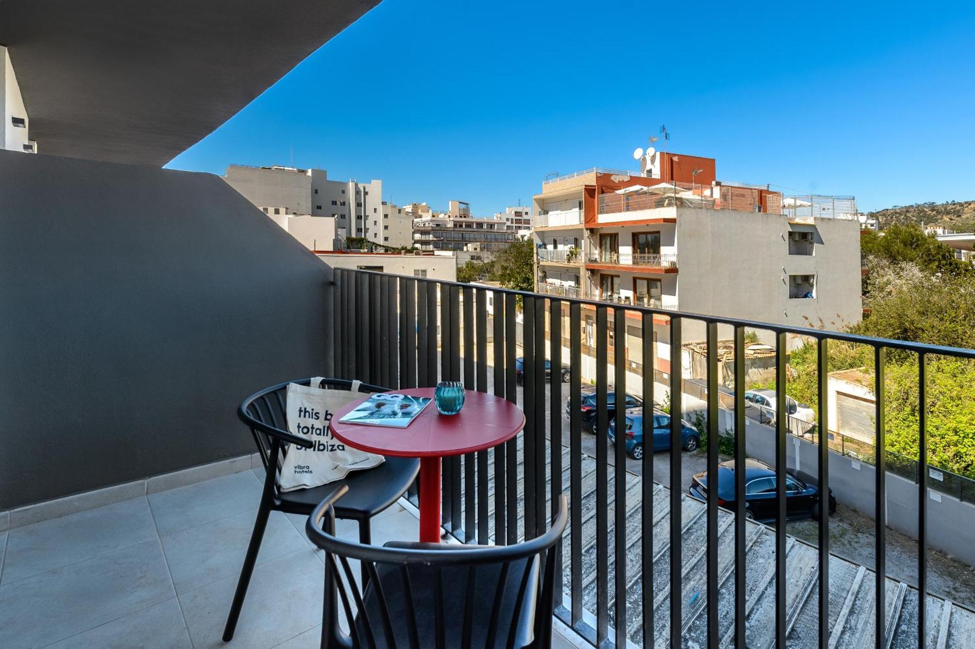 Hotel Vibra District - Adults Only Sant Antoni de Portmany Esterno foto